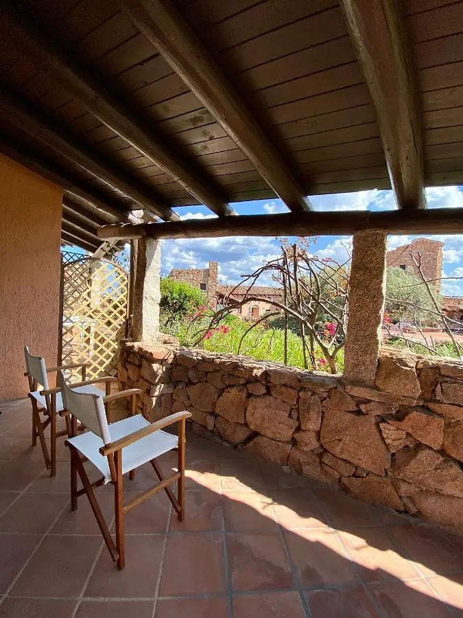 Relax Suite Villaggio Punta Volpe Порто-Ротондо Апартаменты